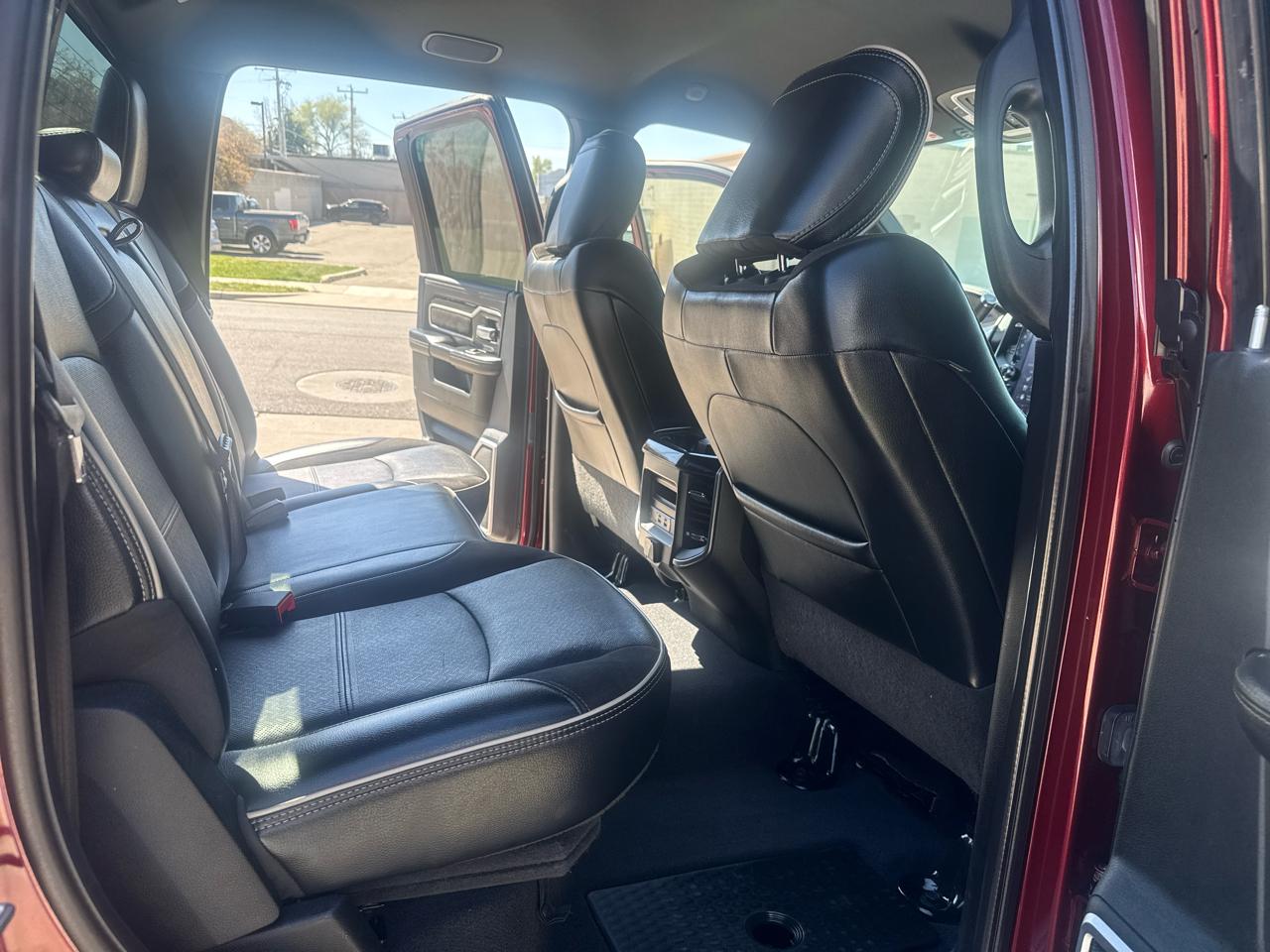 RAM 2500 Laramie Crew Cab SWB 4WD 2020