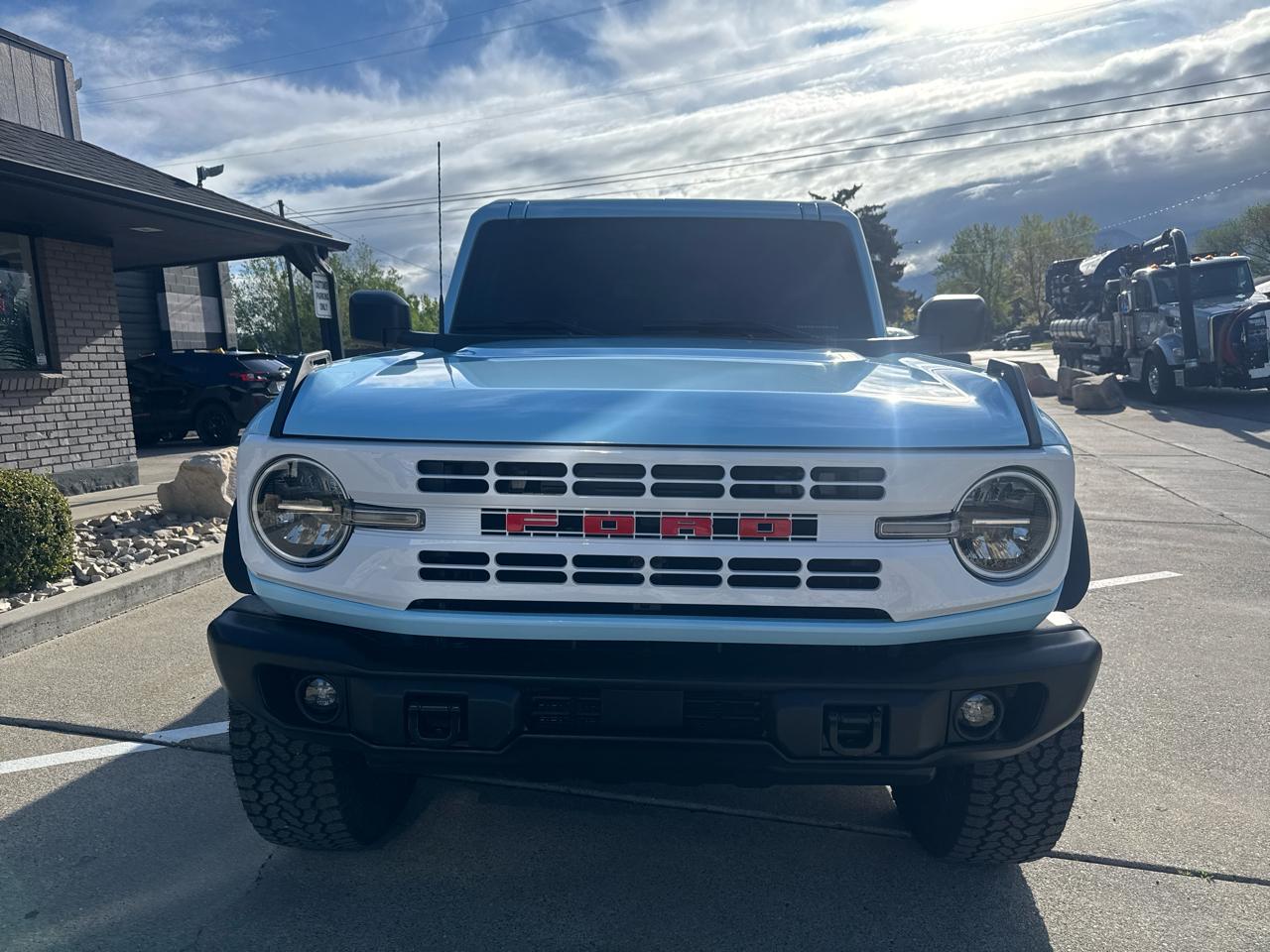 Ford Bronco Heritage Edition 4-Door 2025