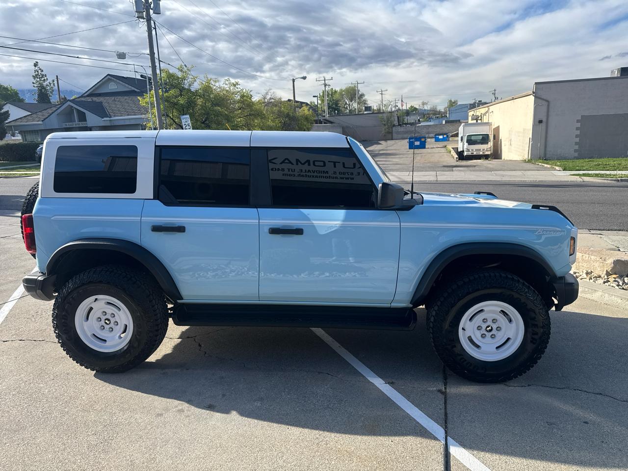 Ford Bronco Heritage Edition 4-Door 2025