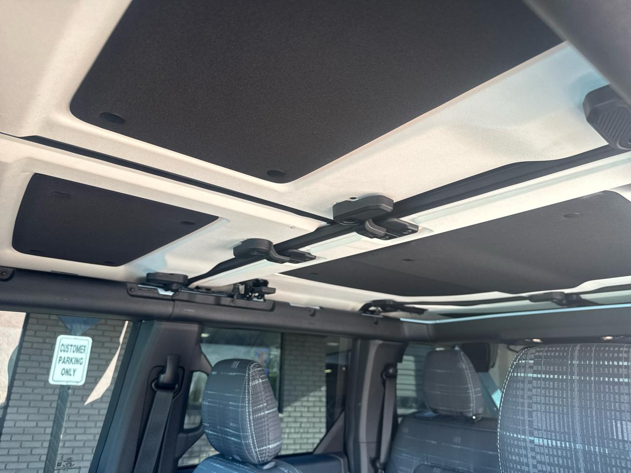 Ford Bronco Heritage Edition 4-Door 2025