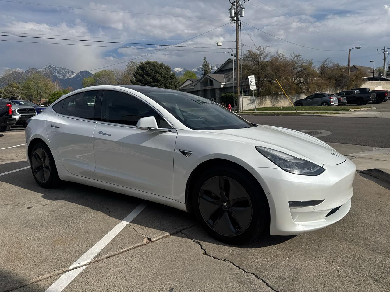 Tesla Model 3 Long Range 2019