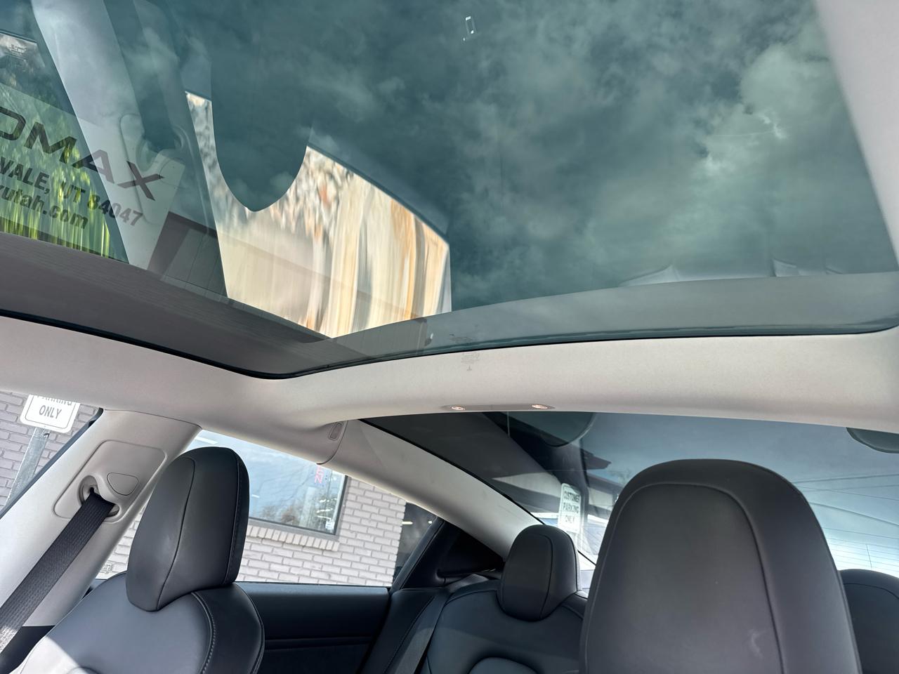 Tesla Model 3 Long Range 2019