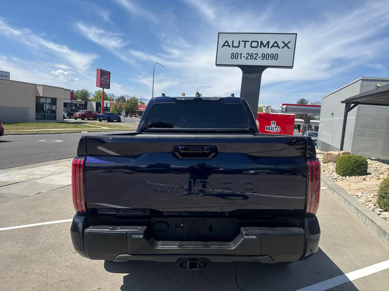 Toyota Tundra Limited CrewMax 4WD 2025