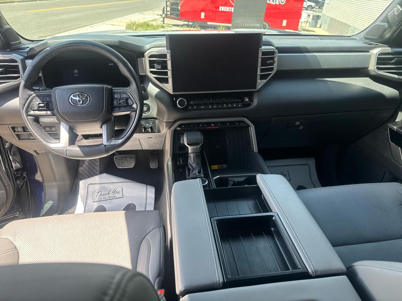 Toyota Tundra Limited CrewMax 4WD 2025