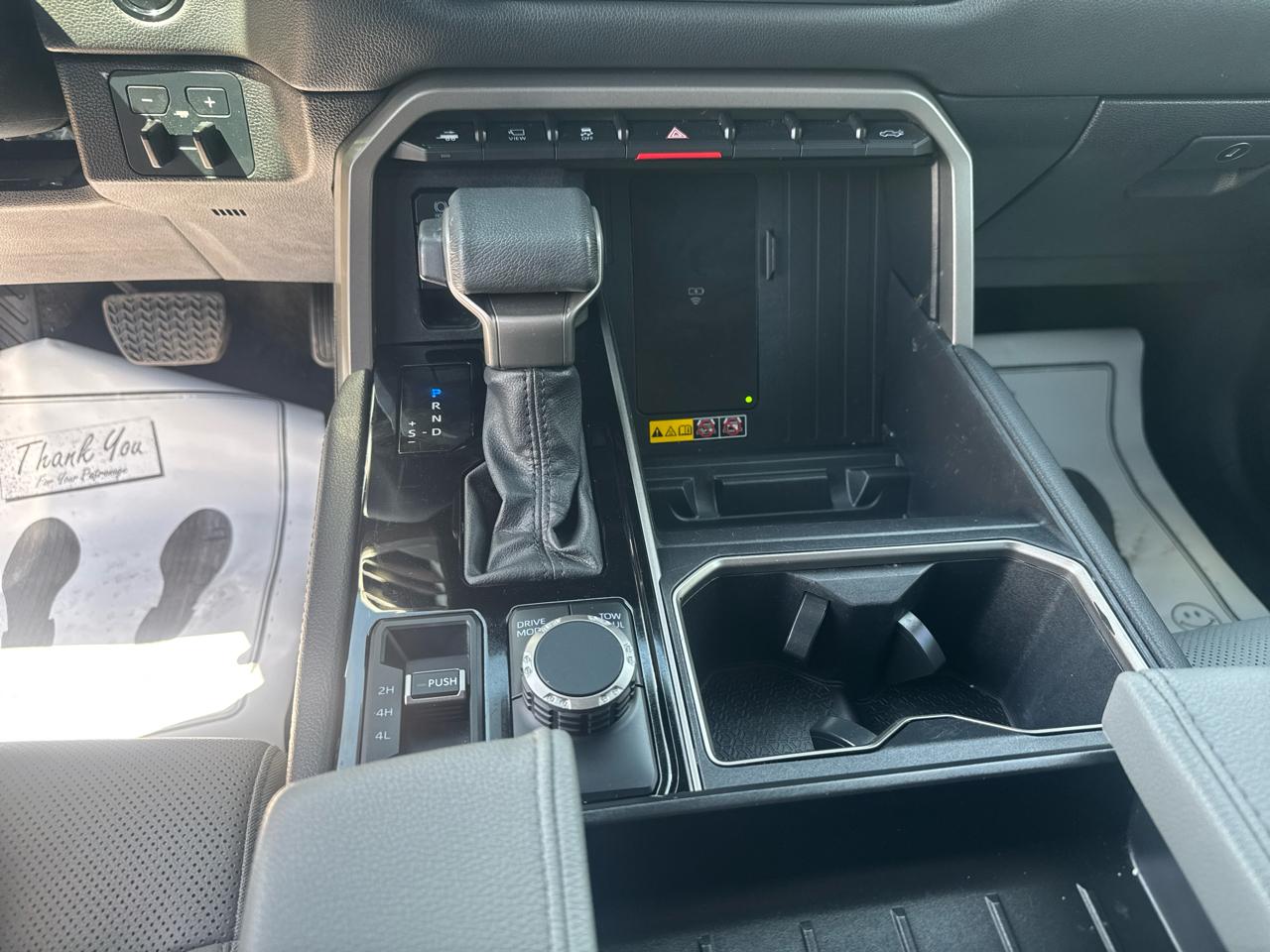 Toyota Tundra Limited CrewMax 4WD 2025