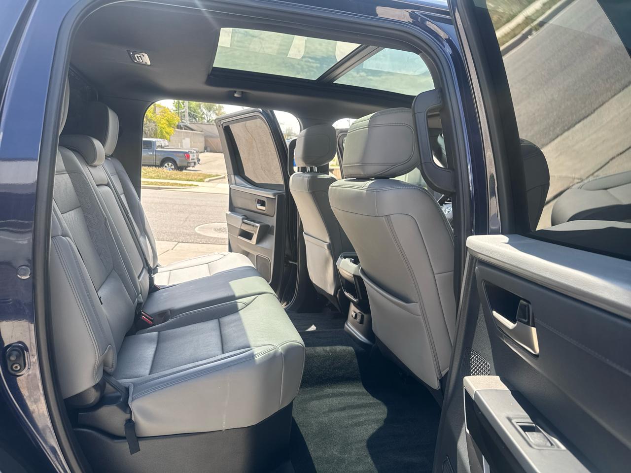 Toyota Tundra Limited CrewMax 4WD 2025