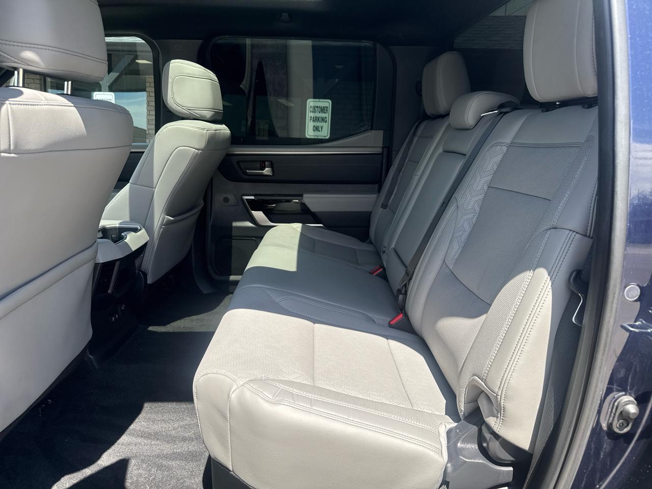 Toyota Tundra Limited CrewMax 4WD 2025