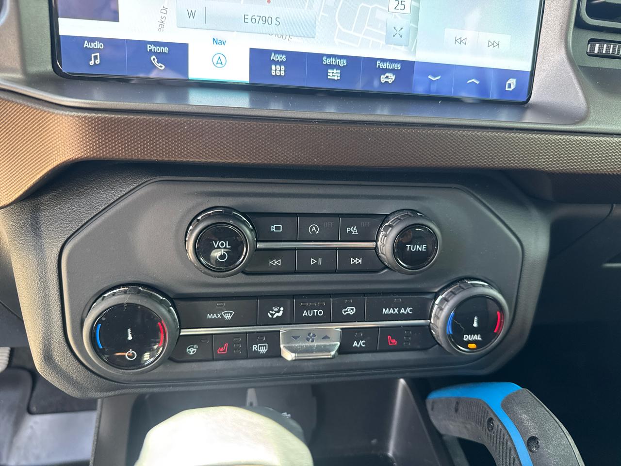 Ford Bronco Outer Banks 4 Door 4x4 2022