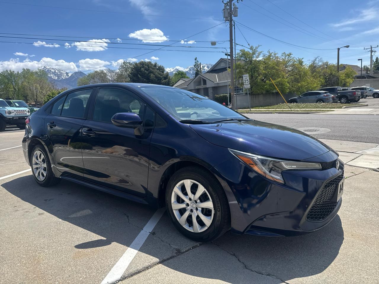 Toyota Corolla LE 2022