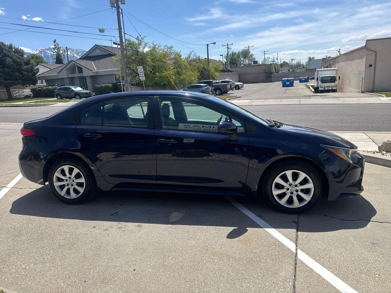 Toyota Corolla LE 2022