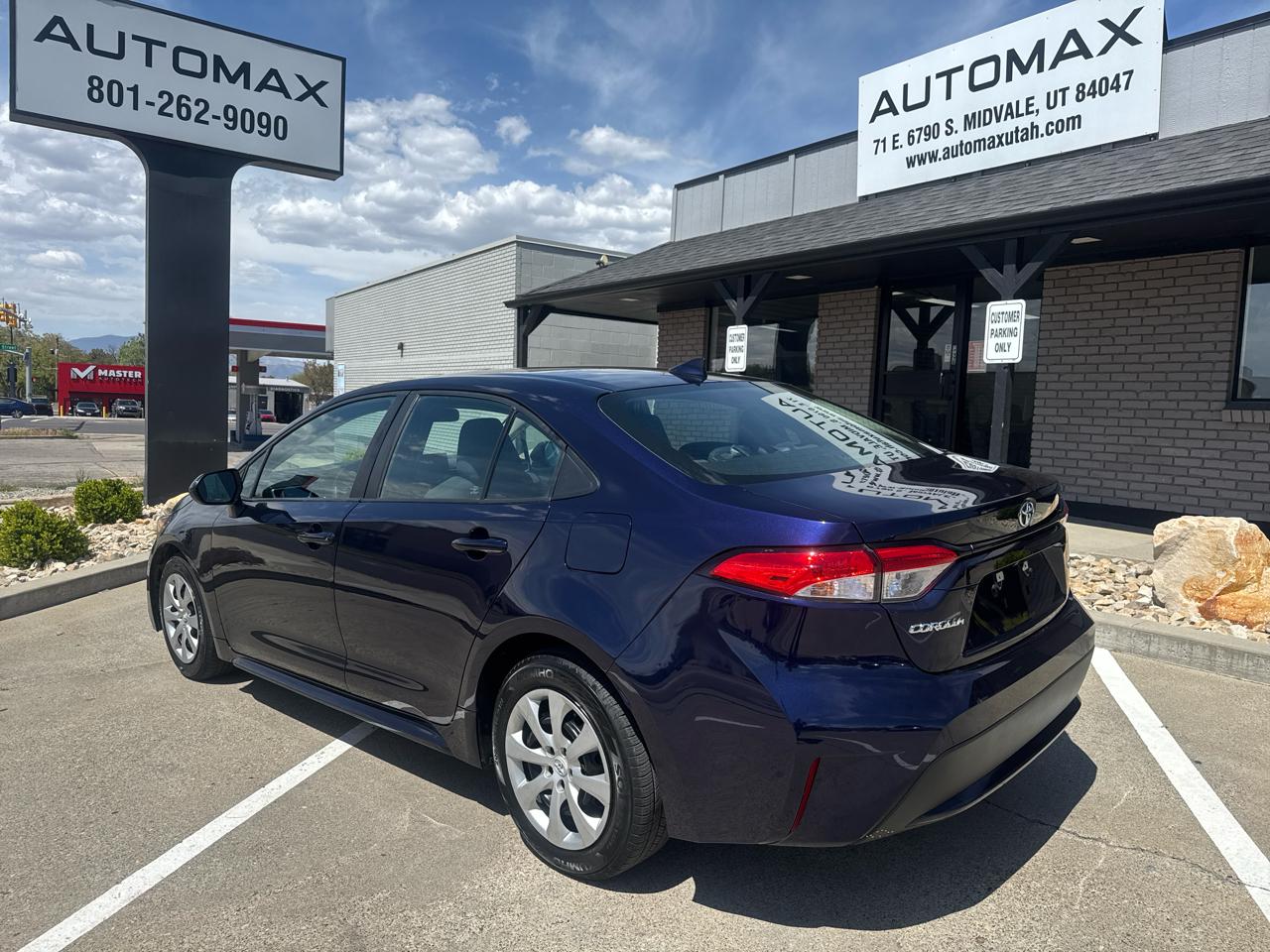 Toyota Corolla LE 2022