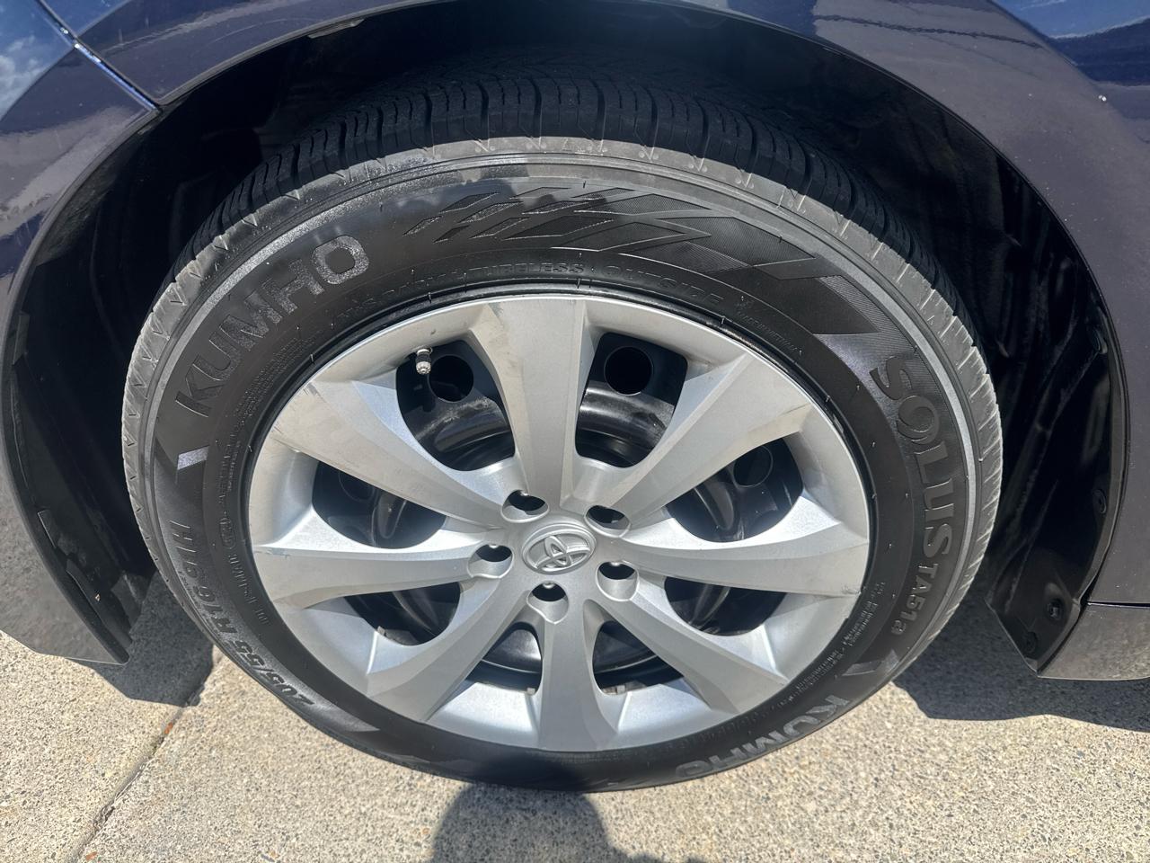 Toyota Corolla LE 2022