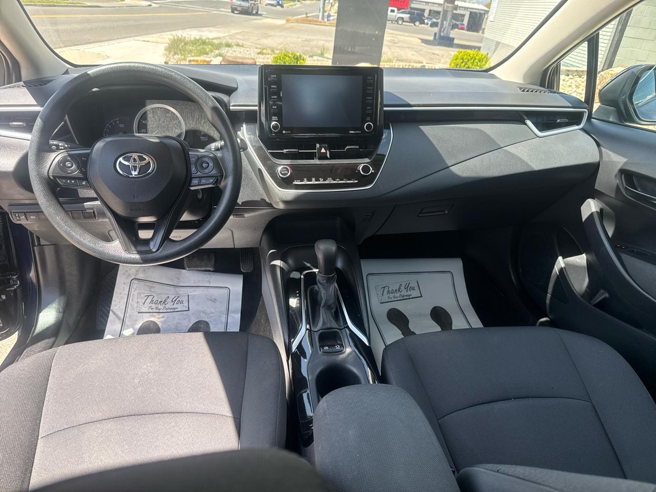 Toyota Corolla LE 2022