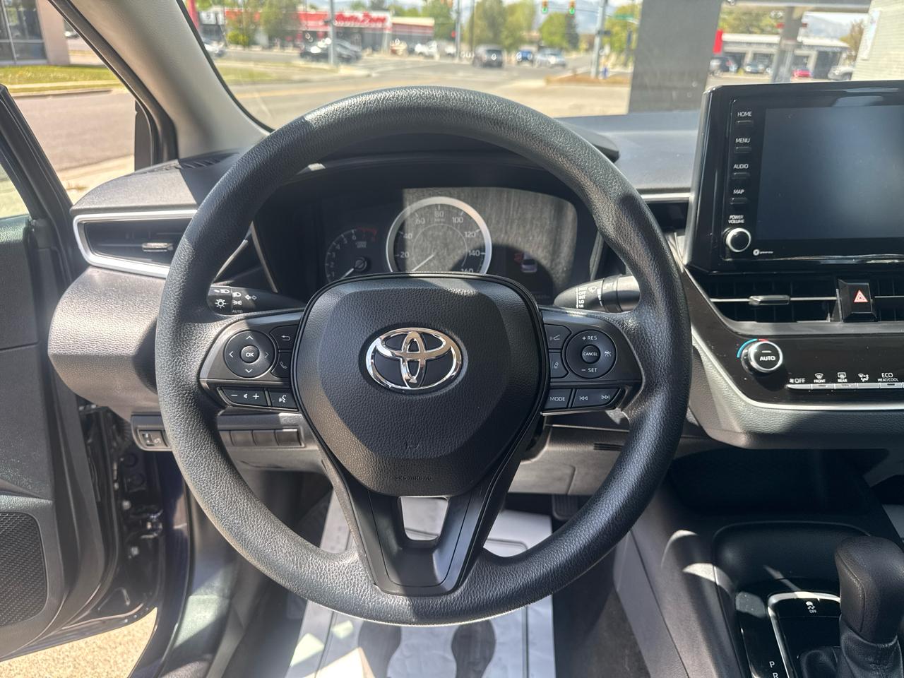 Toyota Corolla LE 2022