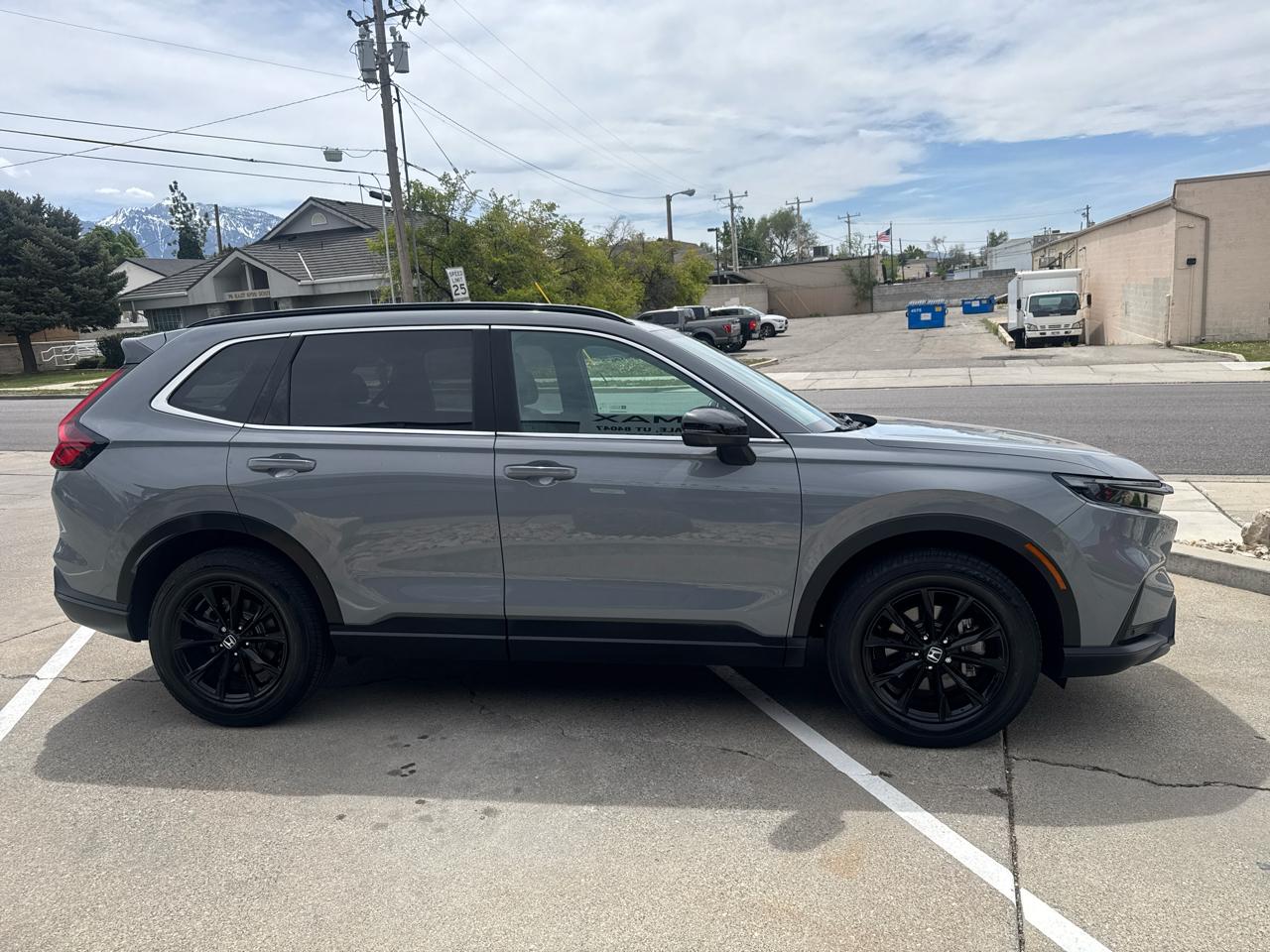 Honda CR-V Hybrid Sport-L AWD 2025