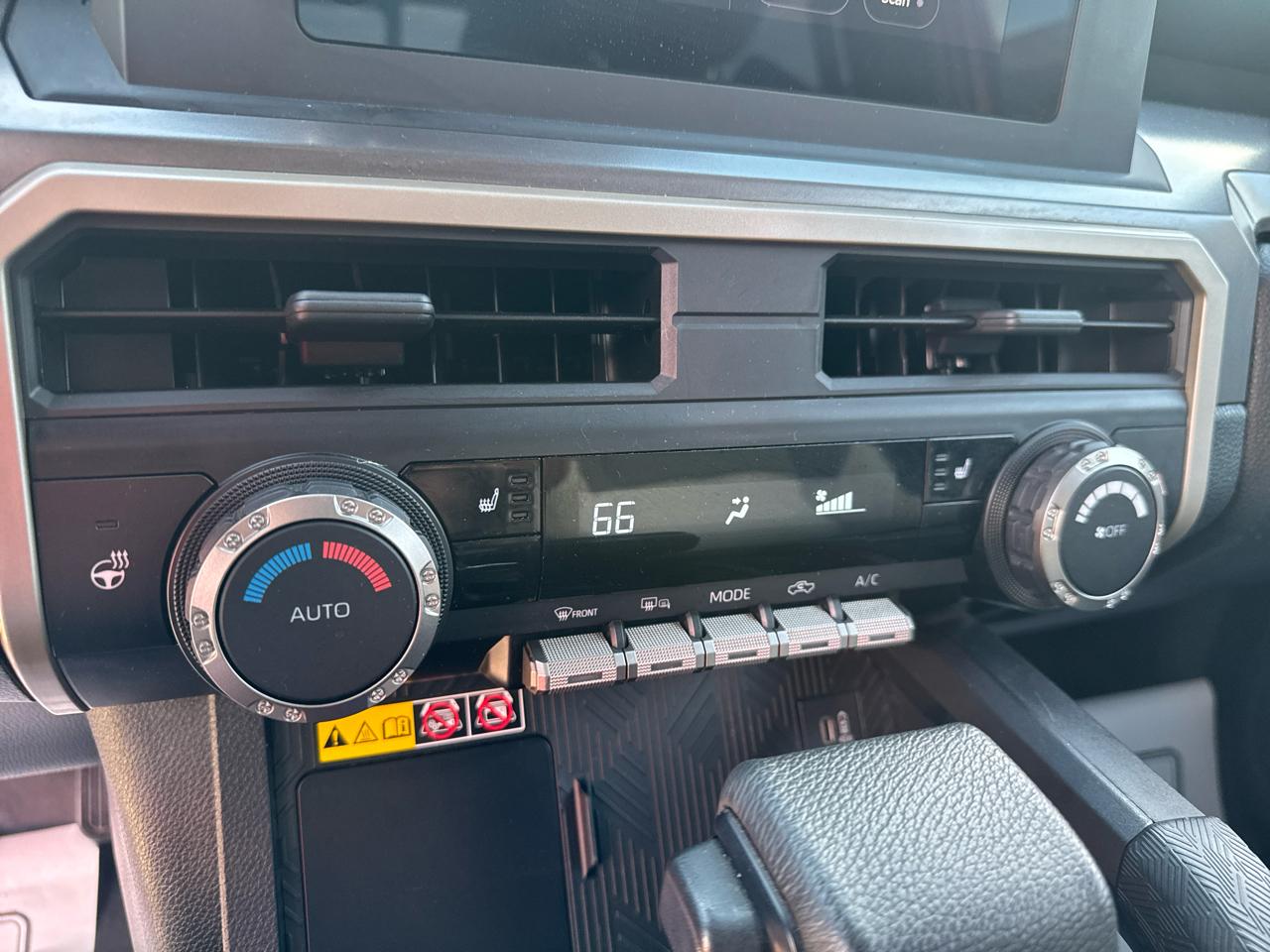 Toyota Tacoma TRD Offroad Dbl Cab 4WD at 2024
