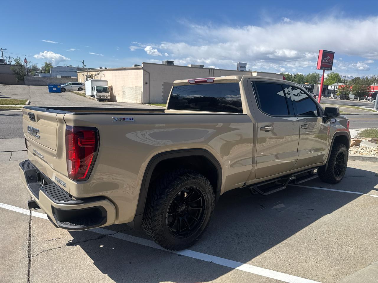 GMC Sierra 1500 Elevation Crew Cab 4WD 2022