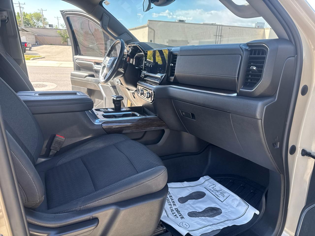 GMC Sierra 1500 Elevation Crew Cab 4WD 2022