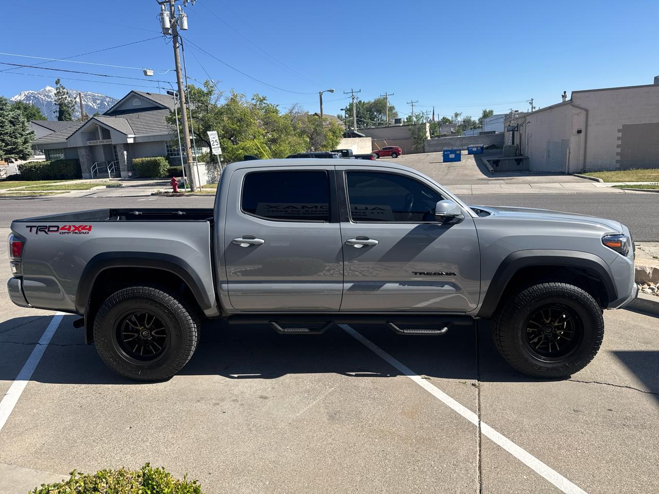 Toyota Tacoma TRD Off Road Double Cab 5' Bed V6 4x4 AT (Natl) 2021