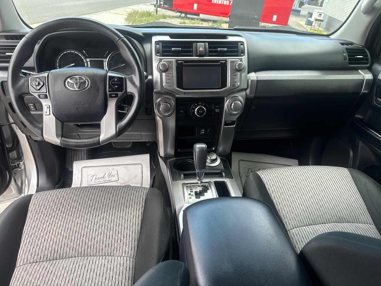 Toyota 4Runner SR5 4WD 2017