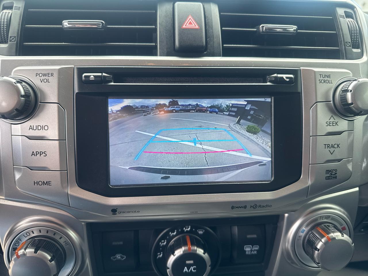 Toyota 4Runner SR5 4WD 2017