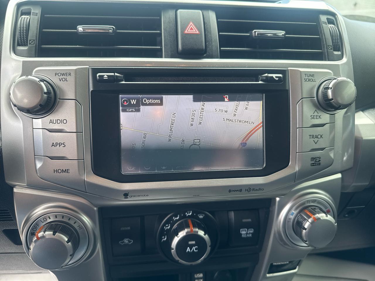 Toyota 4Runner SR5 4WD 2017