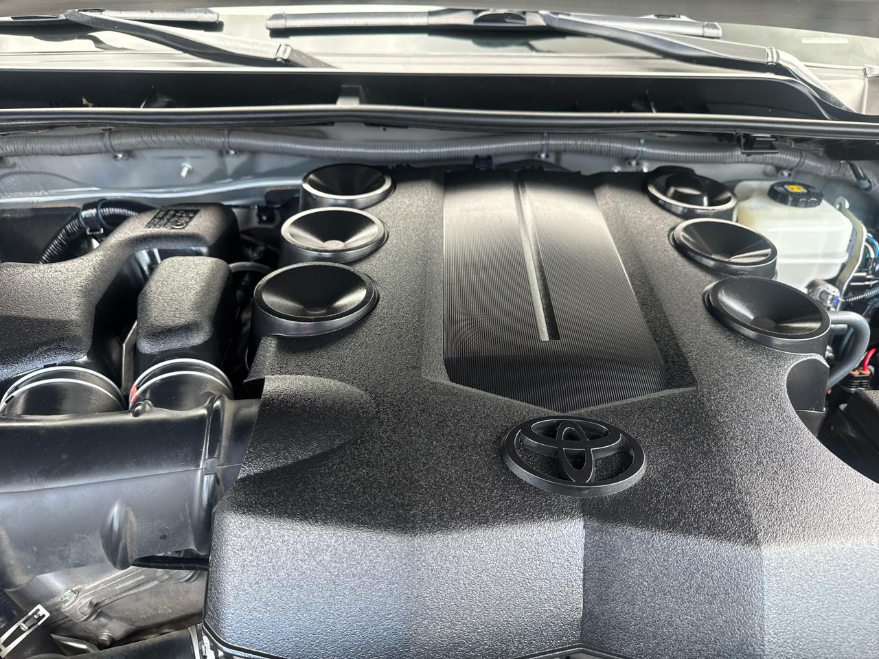 Toyota 4Runner SR5 4WD 2017