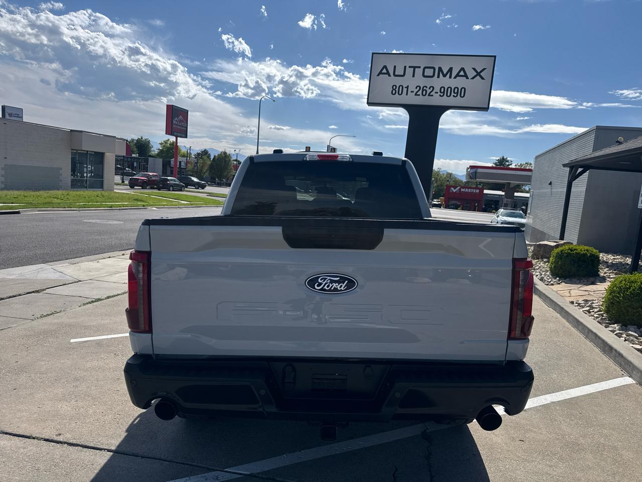 Ford F-150 STX SuperCrew 4WD 2024
