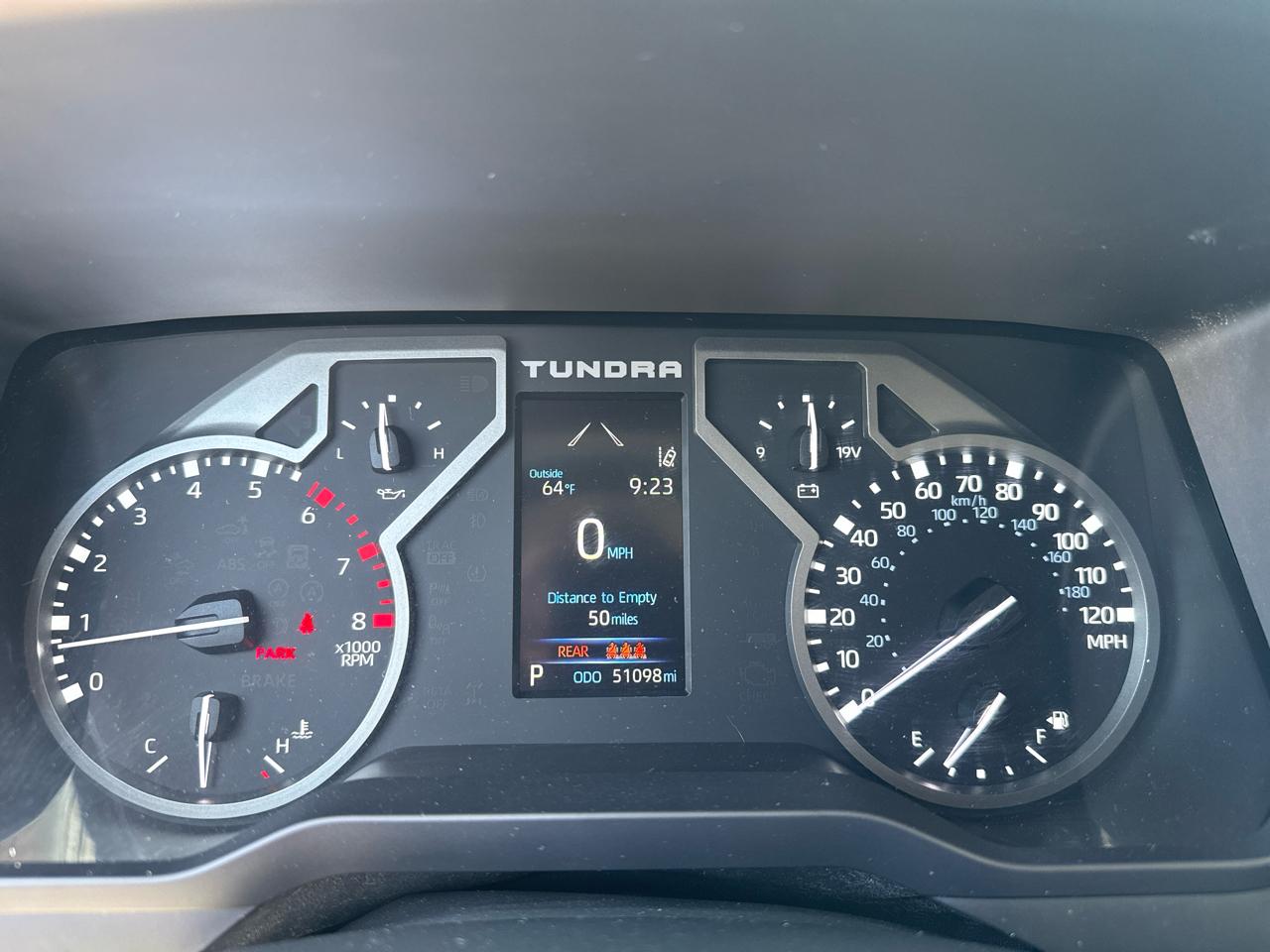 Toyota Tundra SR5 CrewMax 4WD 2023