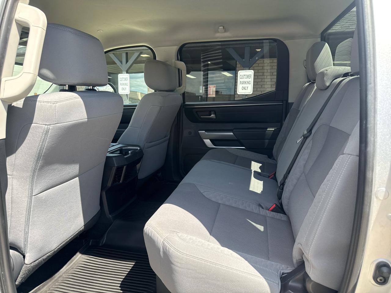 Toyota Tundra SR5 CrewMax 4WD 2023