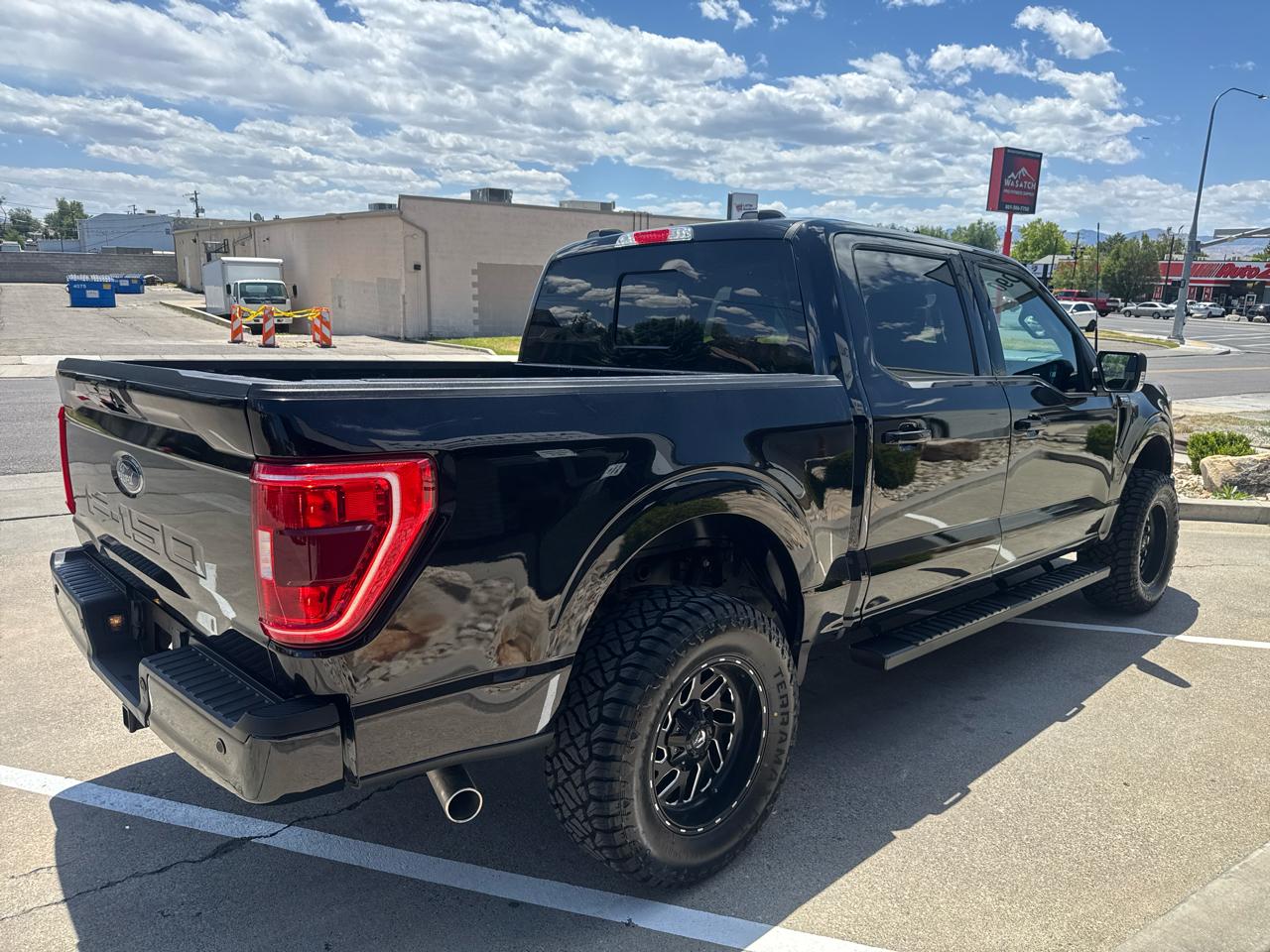 Ford F-150 XLT SuperCrew 5.5-ft. Bed 4WD 2023