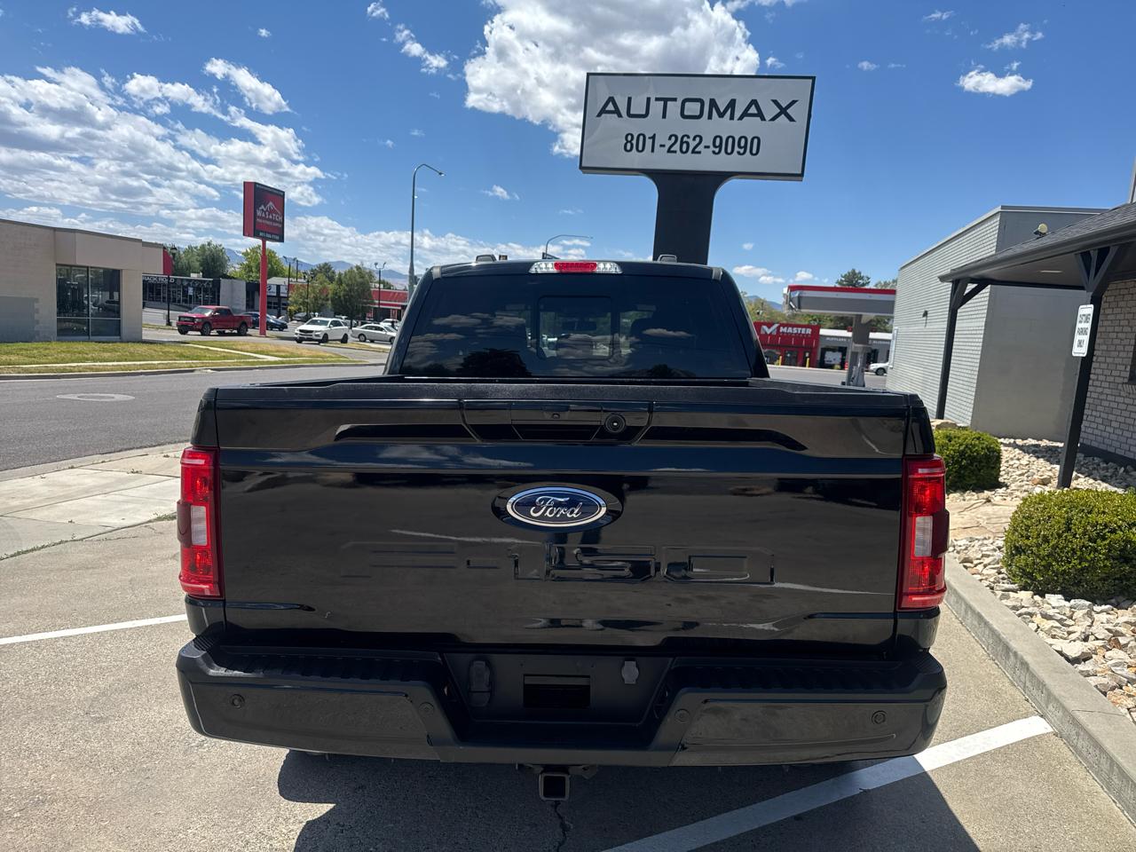 Ford F-150 XLT SuperCrew 5.5-ft. Bed 4WD 2023