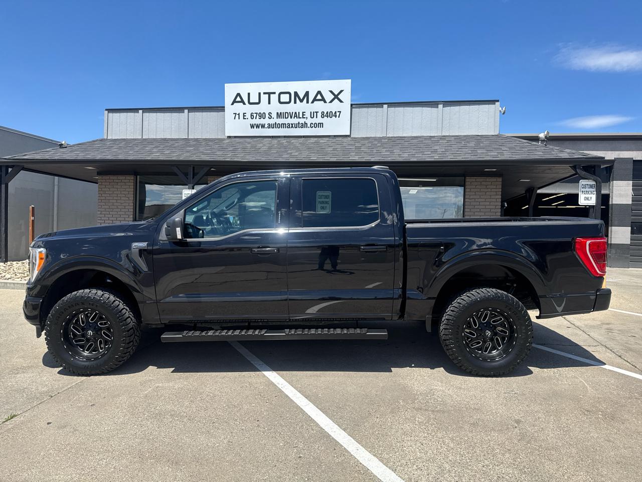 Ford F-150 XLT SuperCrew 5.5-ft. Bed 4WD 2023