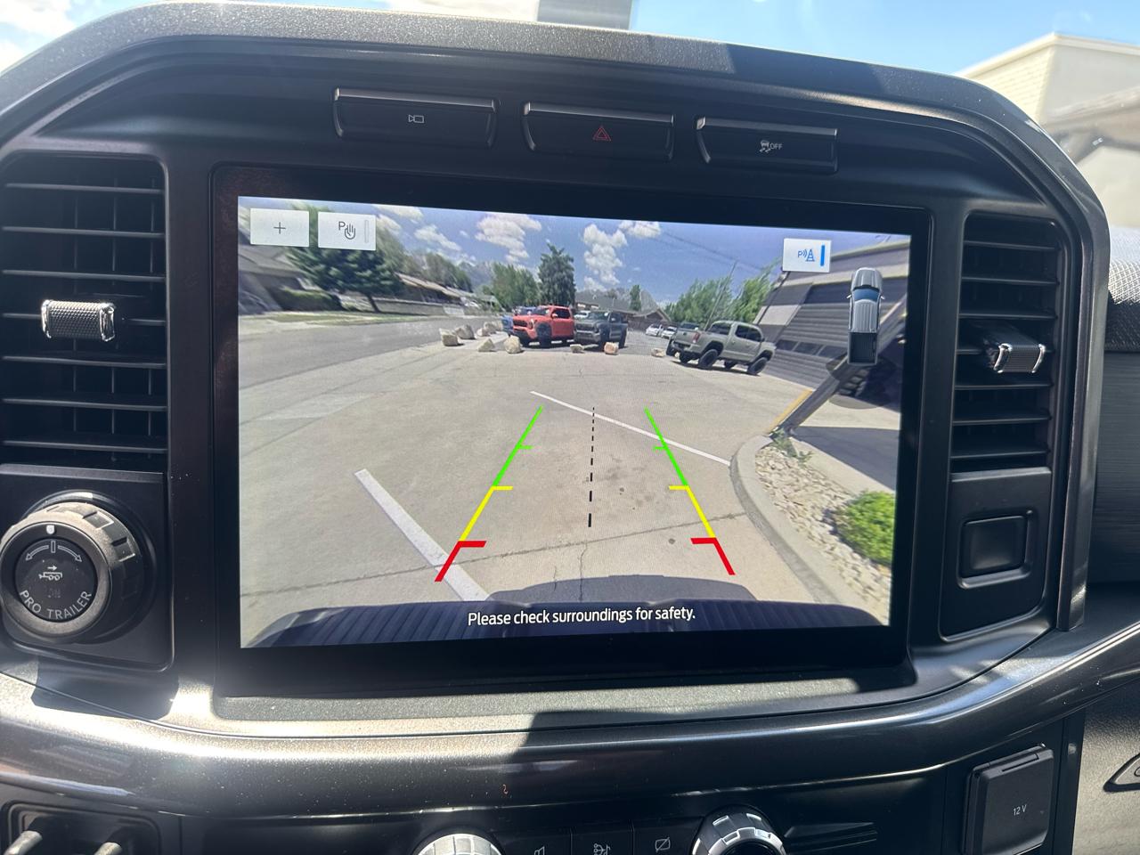 Ford F-150 XLT SuperCrew 5.5-ft. Bed 4WD 2023