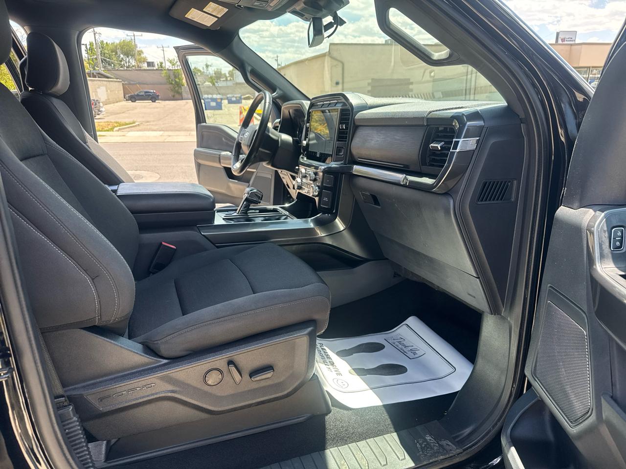 Ford F-150 XLT SuperCrew 5.5-ft. Bed 4WD 2023