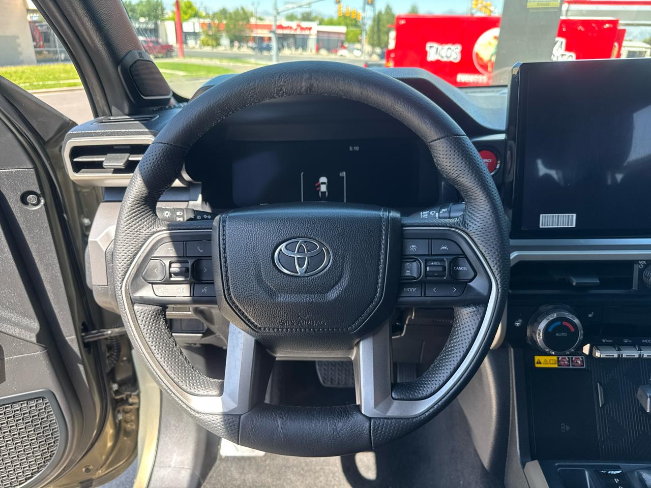 Toyota Tacoma  2024