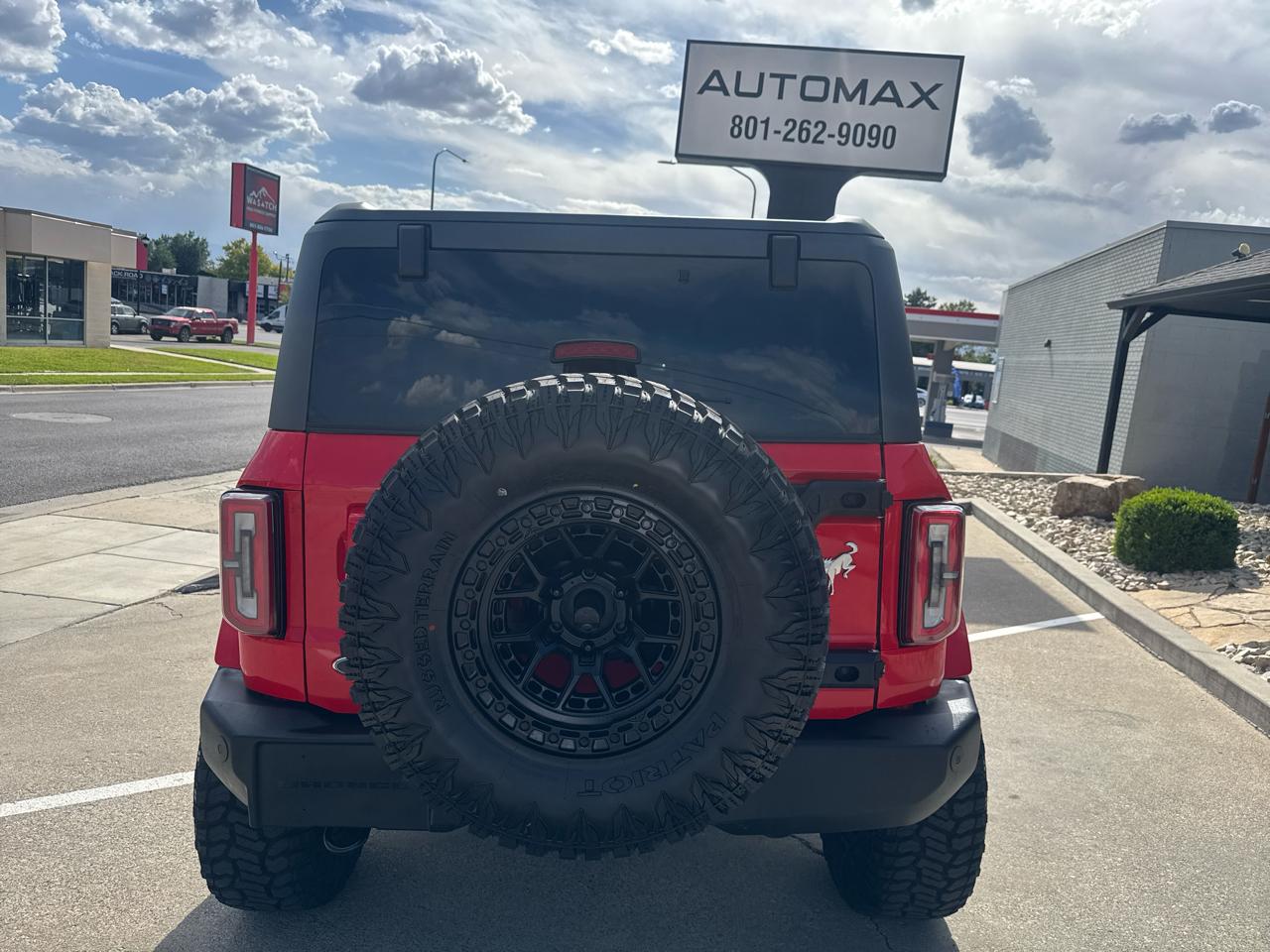 2023 Ford Bronco 4-Door Outer Banks - Photo 6