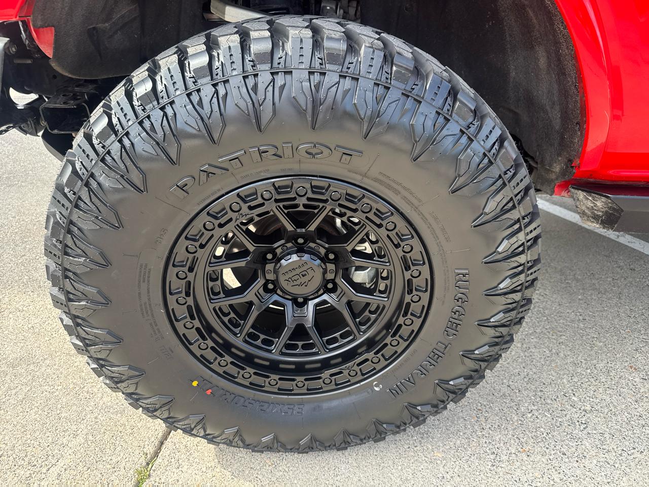 2023 Ford Bronco 4-Door Outer Banks - Photo 9