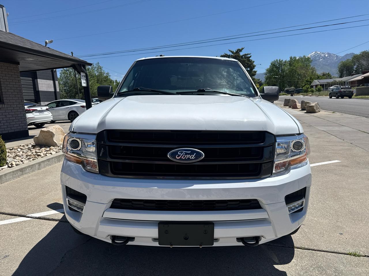 Ford Expedition EL XLT 4WD 2017