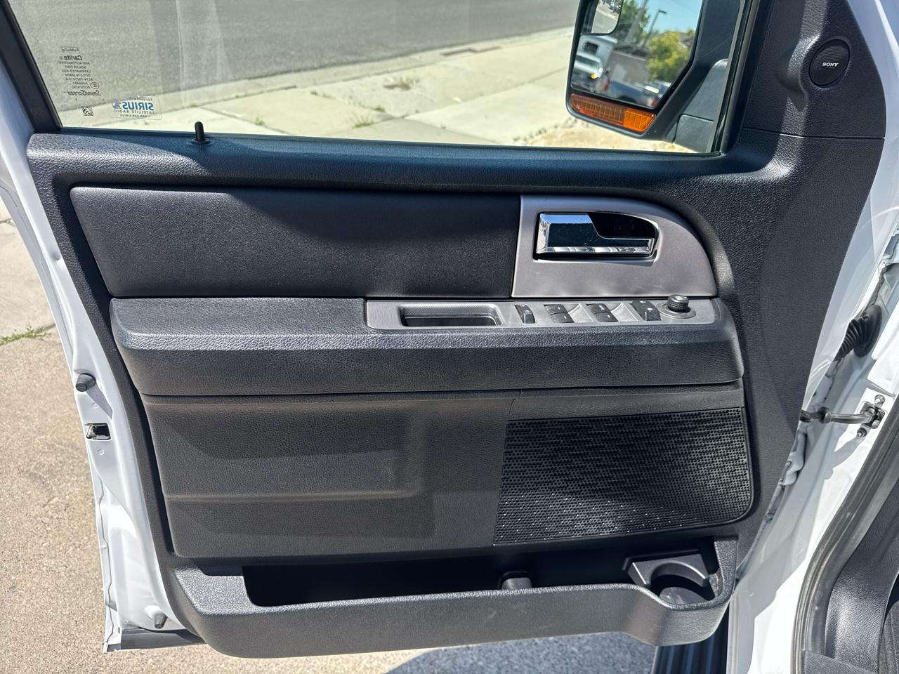 Ford Expedition EL XLT 4WD 2017