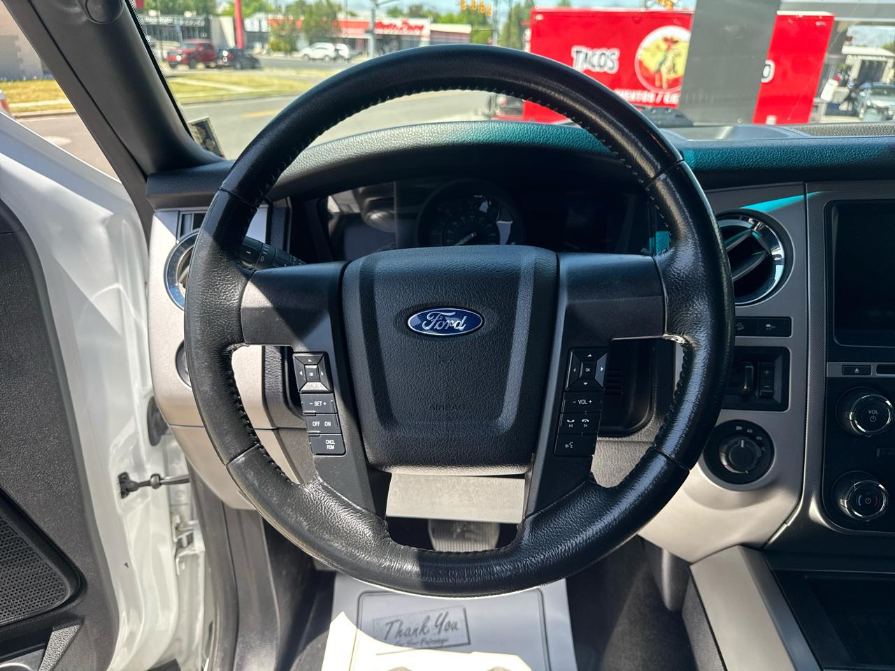 Ford Expedition EL XLT 4WD 2017