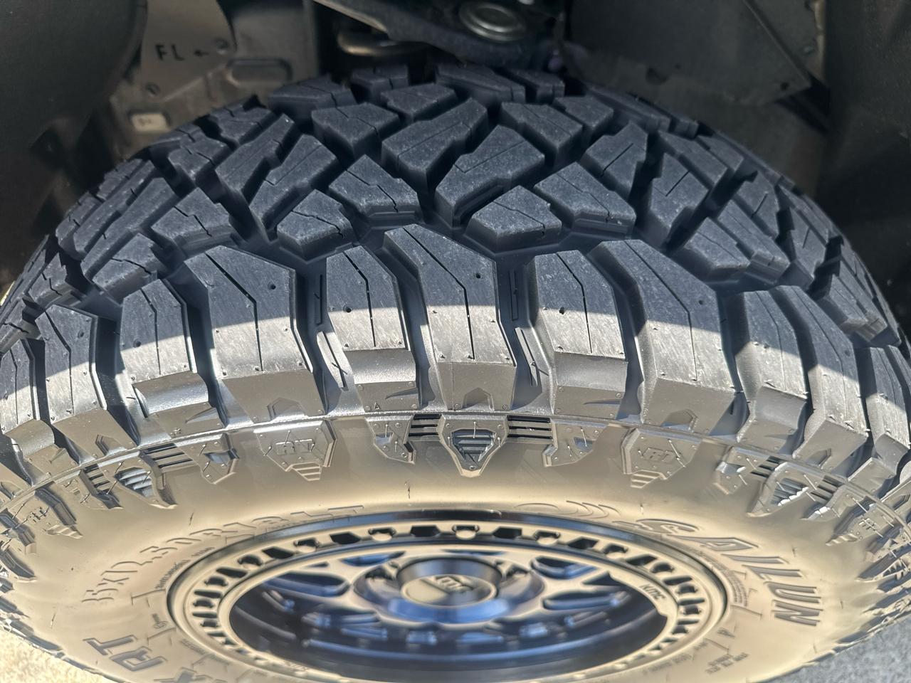 Toyota Tundra SR5 CrewMax 4WD 2023