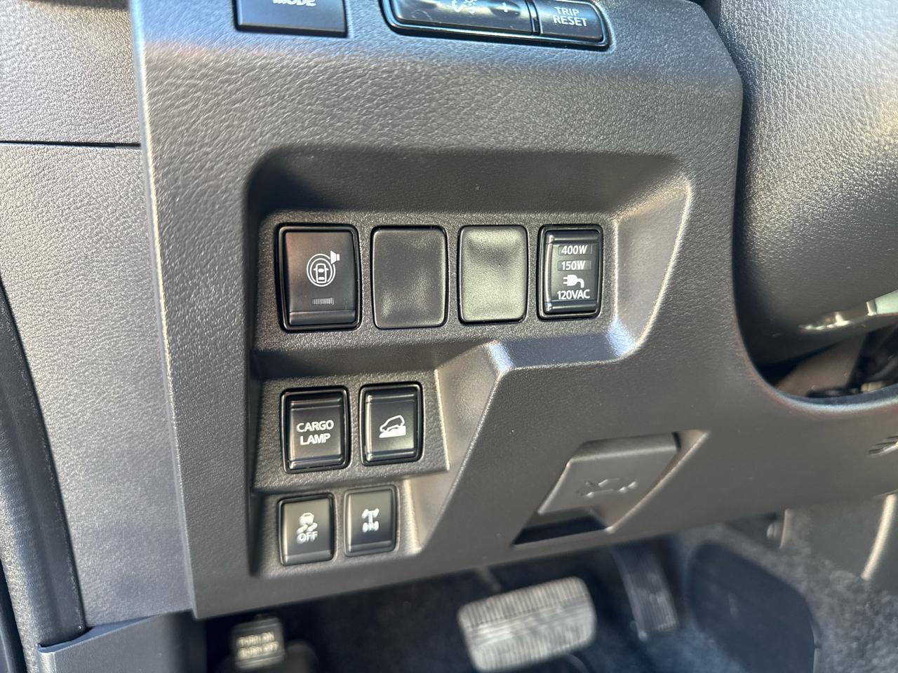 Nissan Frontier PRO-4X Crew Cab 4WD 2024