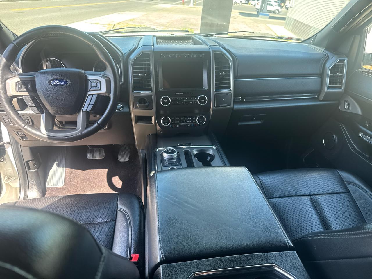 Ford Expedition MAX XLT 4WD 2021