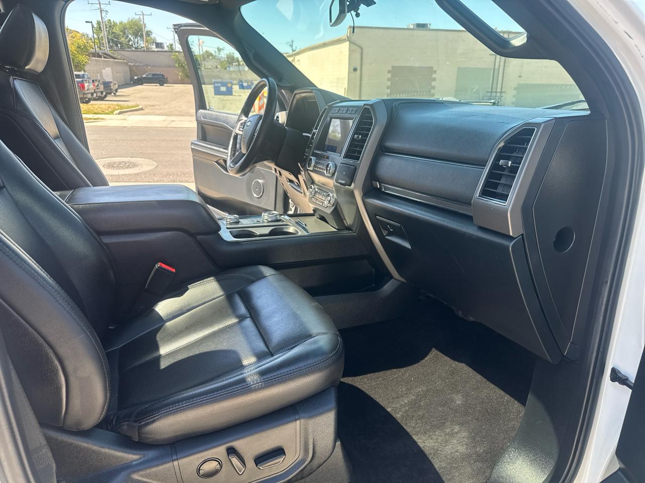 Ford Expedition MAX XLT 4WD 2021