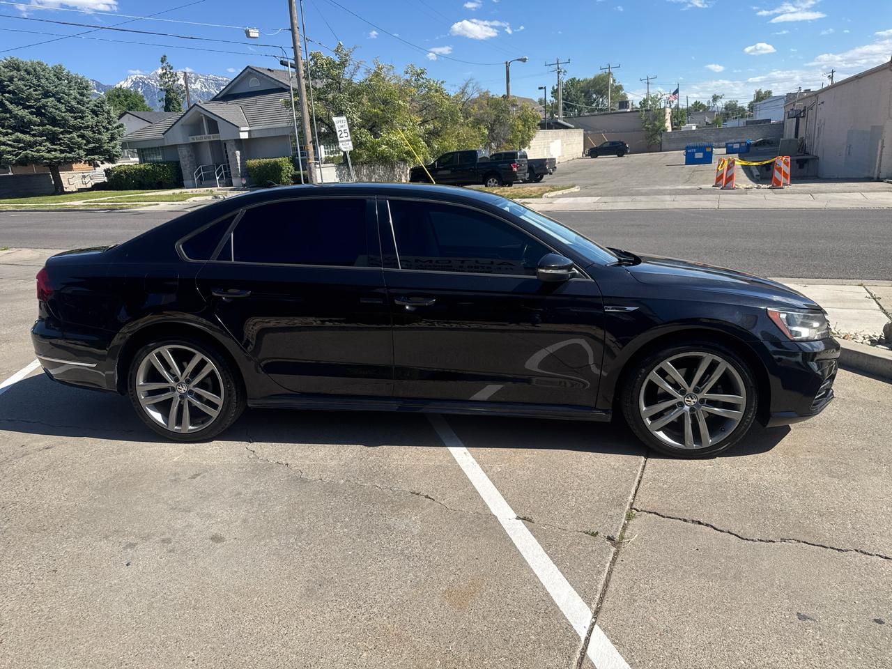 Volkswagen Passat 2.0T R-Line Auto 2018