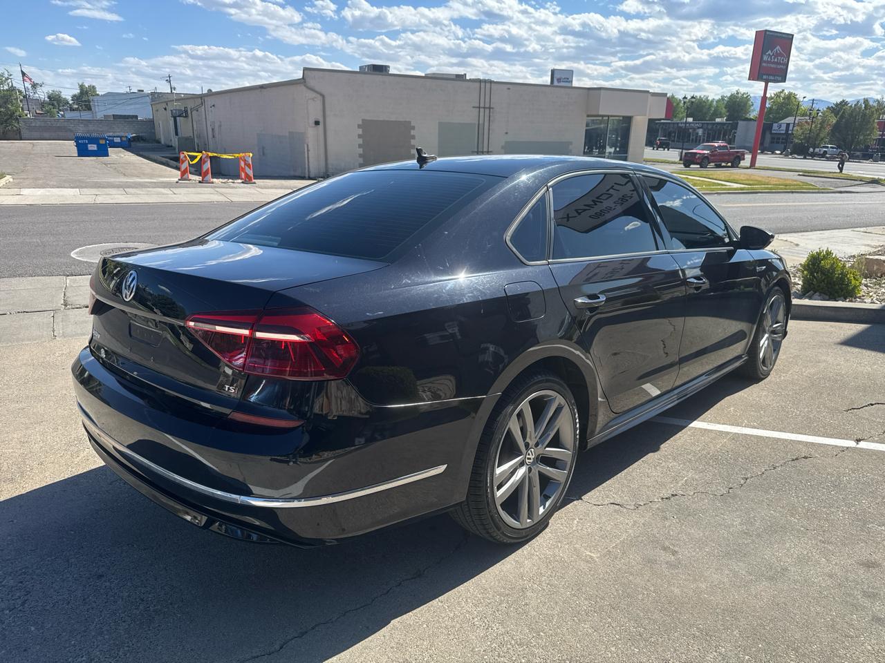 Volkswagen Passat 2.0T R-Line Auto 2018
