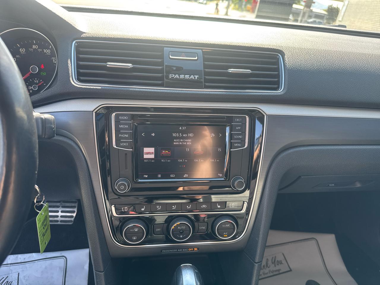 Volkswagen Passat 2.0T R-Line Auto 2018