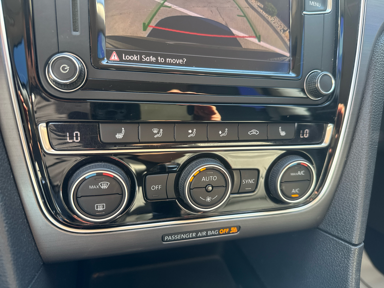Volkswagen Passat 2.0T R-Line Auto 2018