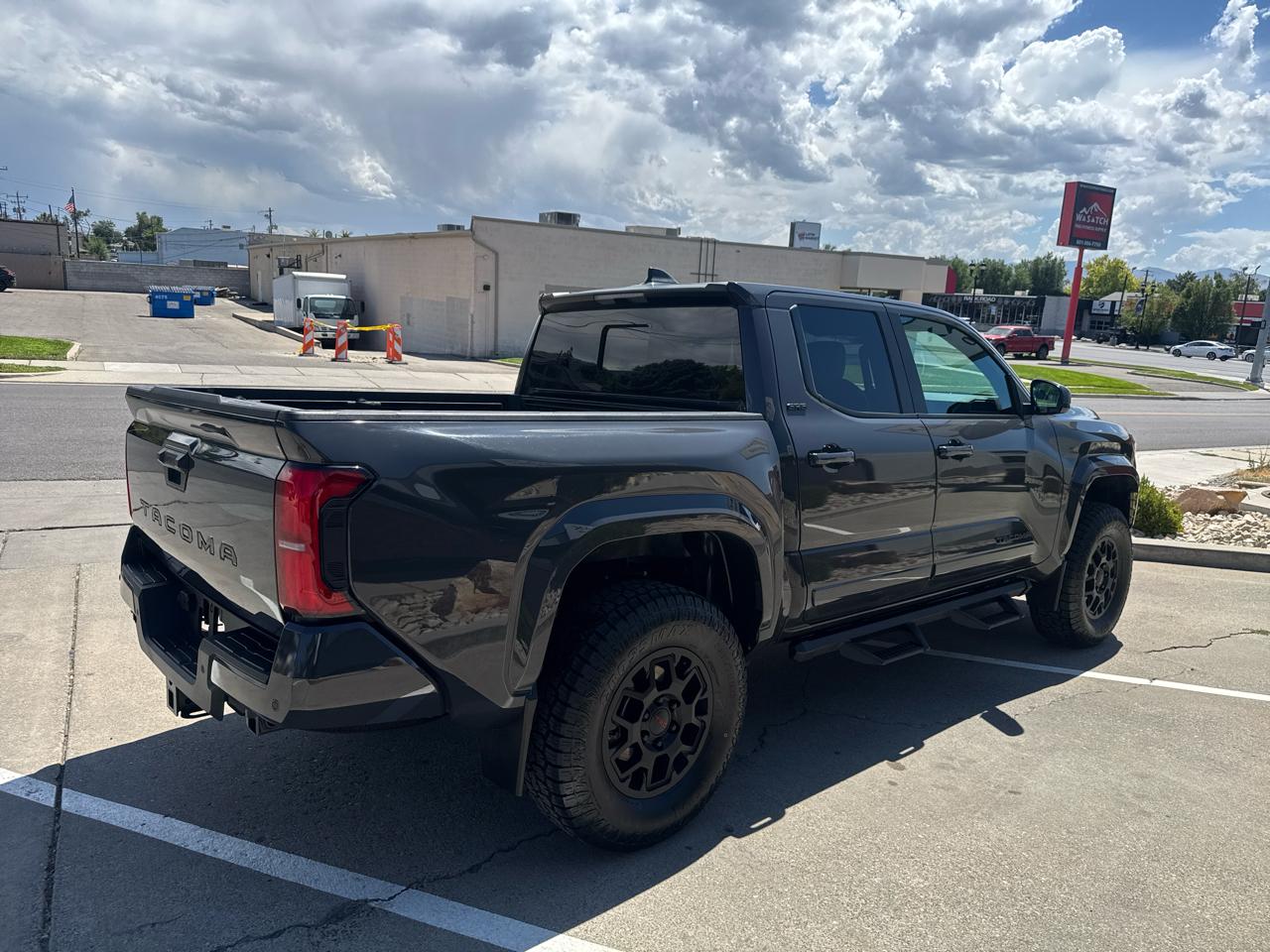Toyota Tacoma SR5 Dbl Cab 4WD at 2024
